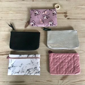 GORGEOUS MAKEUP BAGS NWT